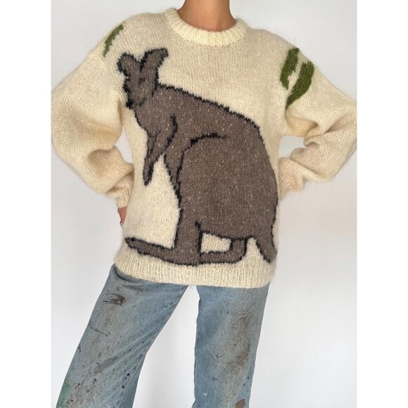 vintage kangaroo animal rare one of a kind mohair hand knit long sleeved sweater - Picture 3 of 9